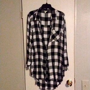 Long sleeve light plaid shirt